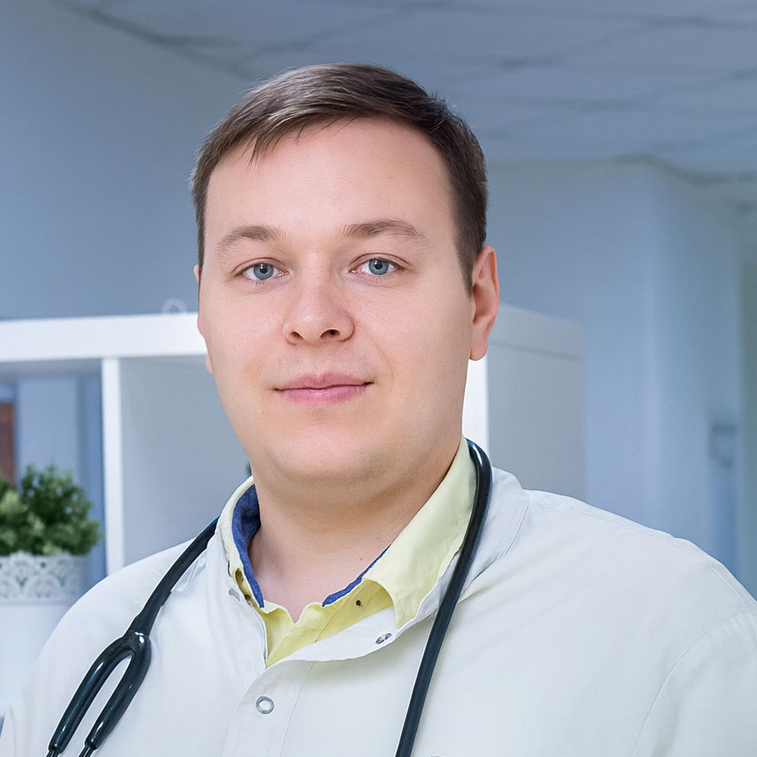 Штанько Дмитрий Тимофеевич - врач-оториноларинголог (ЛОР), терапевт.