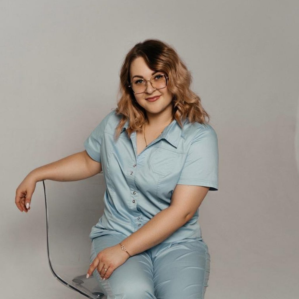 Базаева Алена Андреевна - эндокринолог в клинике "Небольница" на ул. Лизюкова, 24