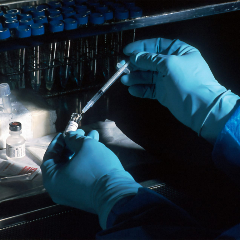 Биопсия мышцы доступна в клинике "Небольница" на ул. Лизюкова, 24