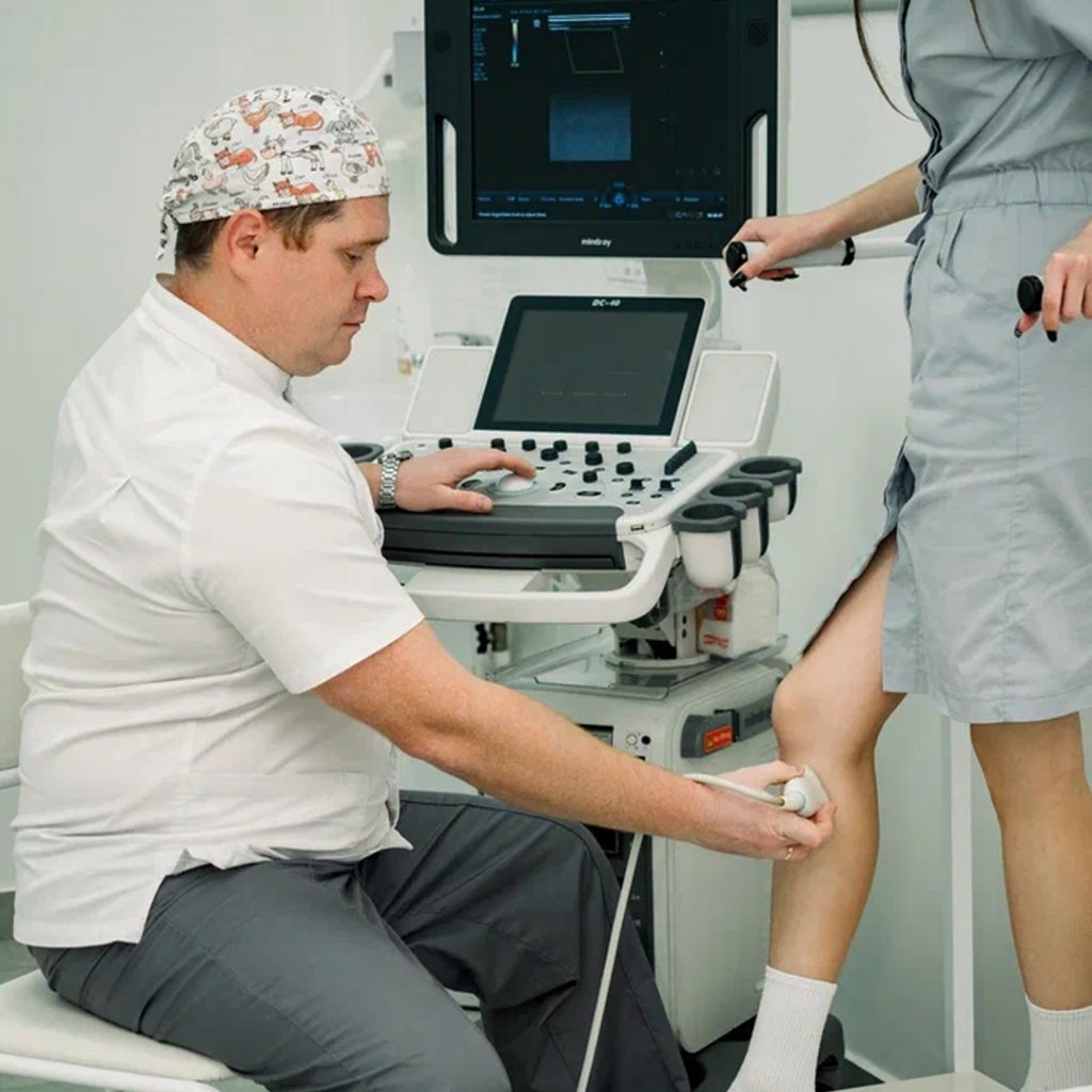 Консультация флеболога и УЗИ вен за 590 руб. в клинике "Небольница" на ул. Лизюкова, 24